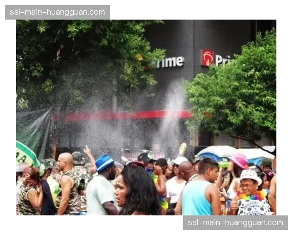 巴西里约贫民社区推出“摔跤代替暴力”青少年帮扶项目