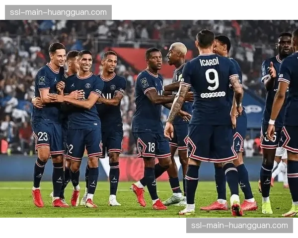 巴黎FC伤病危机八人缺席,洛里昂主场胜率67%占优 巴黎FC伤病危机八人缺席,洛里昂主场胜率67%占优